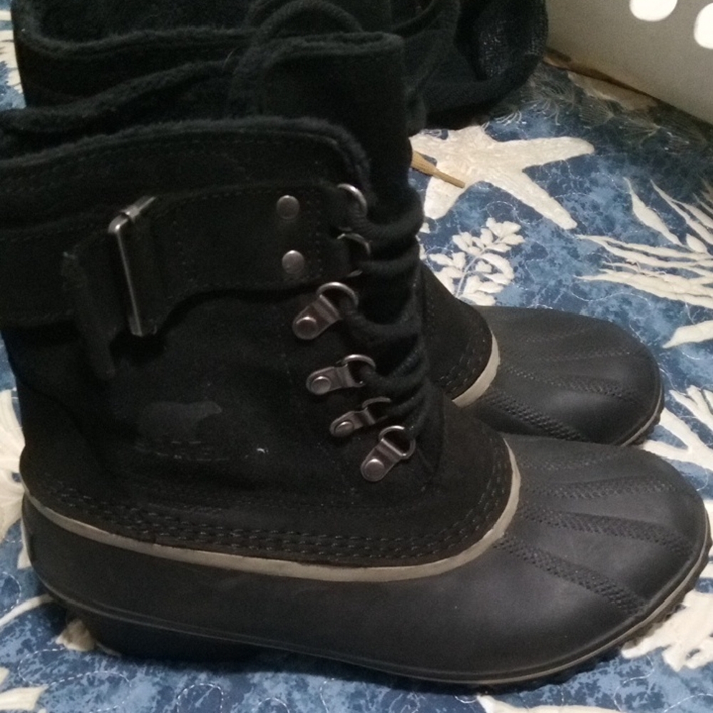 Sorel Black Winter Boots